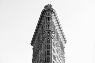 熨斗大厦独特建筑外观