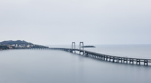 海上长桥宁静海景