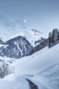 冬日雪山美景