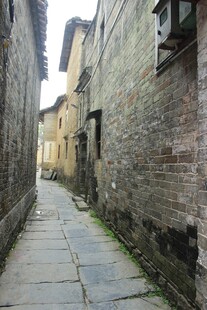 古巷悠悠尽显岁月韵味