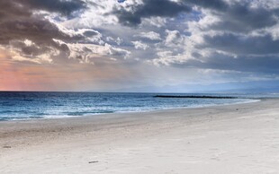 海边黄昏美景