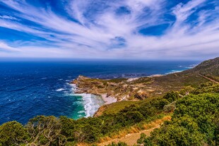 海岸美景碧海蓝天青山