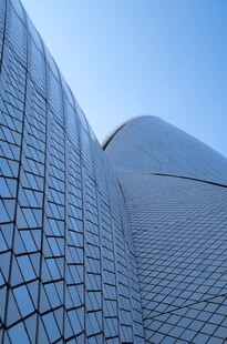现代建筑独特外观纹理