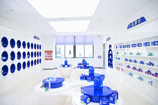 现代工业风展示空间