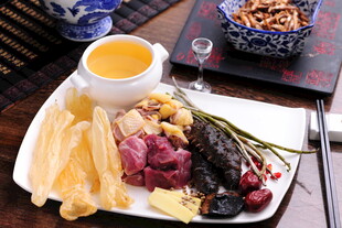 滋补养生食材拼盘