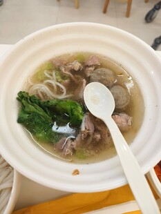 美味牛杂汤粉