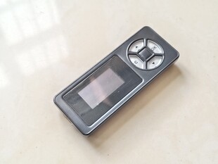 复古风格便携式音乐播放器