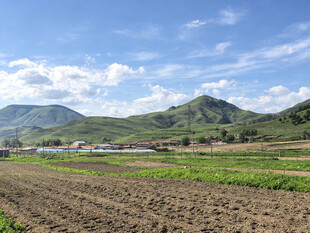 田园风光远山农田美景