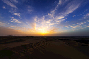 敦煌沙漠夕阳美景
