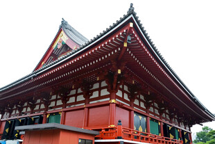 日本传统建筑寺庙一角