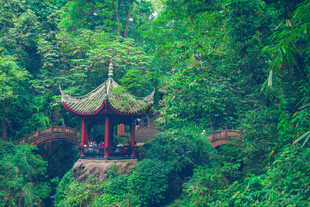 清凉峨眉山
