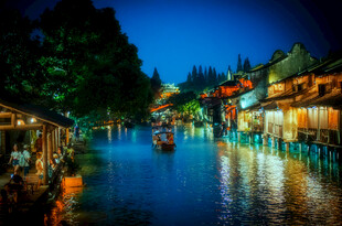 江南水乡夜景
