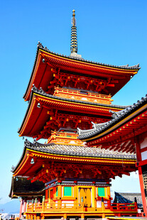日本传统宝塔建筑景观