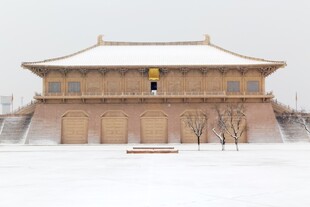 雪覆古建筑尽显古韵之美