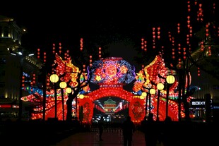 璀璨夜景中式彩灯展