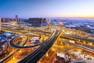 城市立交桥夜景璀璨