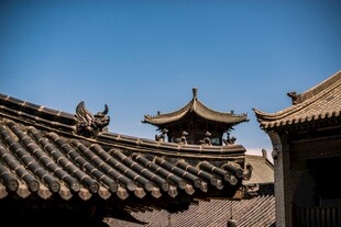 中式古建筑屋顶景致