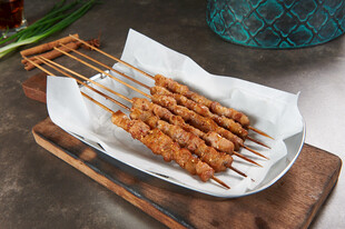 美味烤肉串诱人食欲