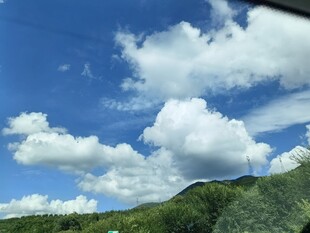 蓝天白云