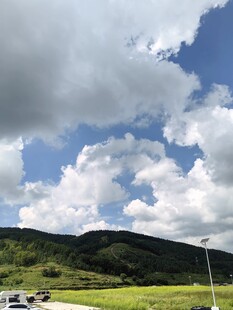 蓝天白云