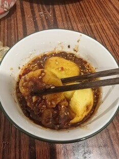 蘸料碗中的美味搭配