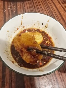 蘸料碗中的美味搭配