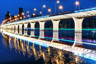 武汉城市桥梁夜景