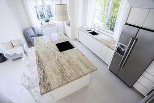 现代简约风开放式厨房客厅