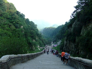 泰山十八盘