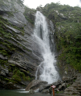 庐山瀑布风景