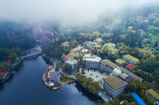 庐山如琴湖航拍