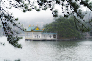 庐山如琴湖