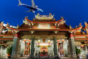 闽南建筑朝天宫夜景