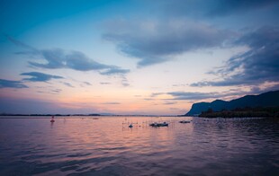 海边日落美景静谧浪漫