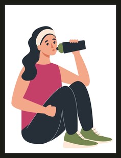 坐着喝水的运动女性
