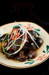 美味凉拌香菇