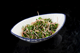 清爽凉拌豆芽菜