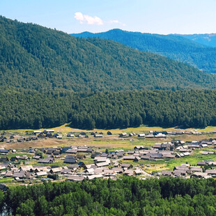 山间村落美景