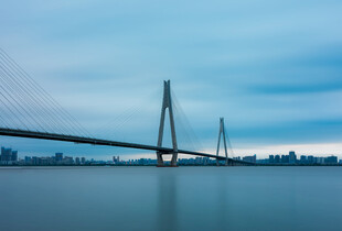 跨海大桥的壮丽风景