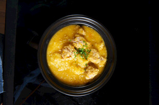 美味金汤肉丸料理