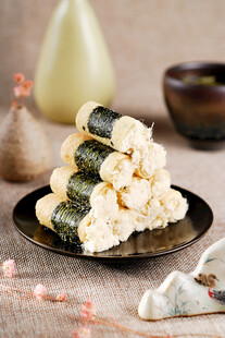 海苔肉松蛋卷