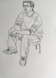 坐姿男青年人物速写