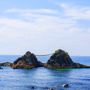 海上双岩