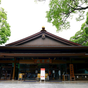 日式传统建筑神社外观