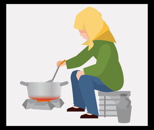 女子户外生火烹饪场景