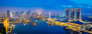 新加坡城市夜景璀璨风光