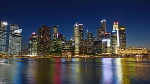 新加坡璀璨夜景城市天际线