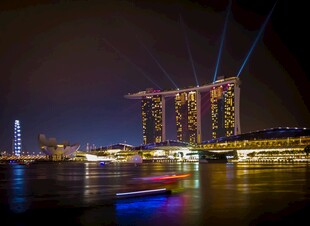新加坡滨海湾璀璨夜景