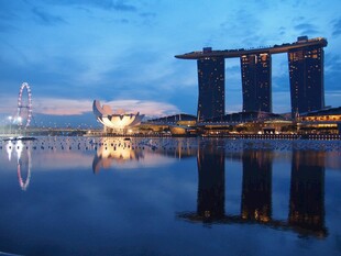 新加坡滨海湾美丽夜景