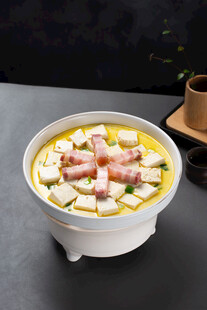咸肉炖豆腐